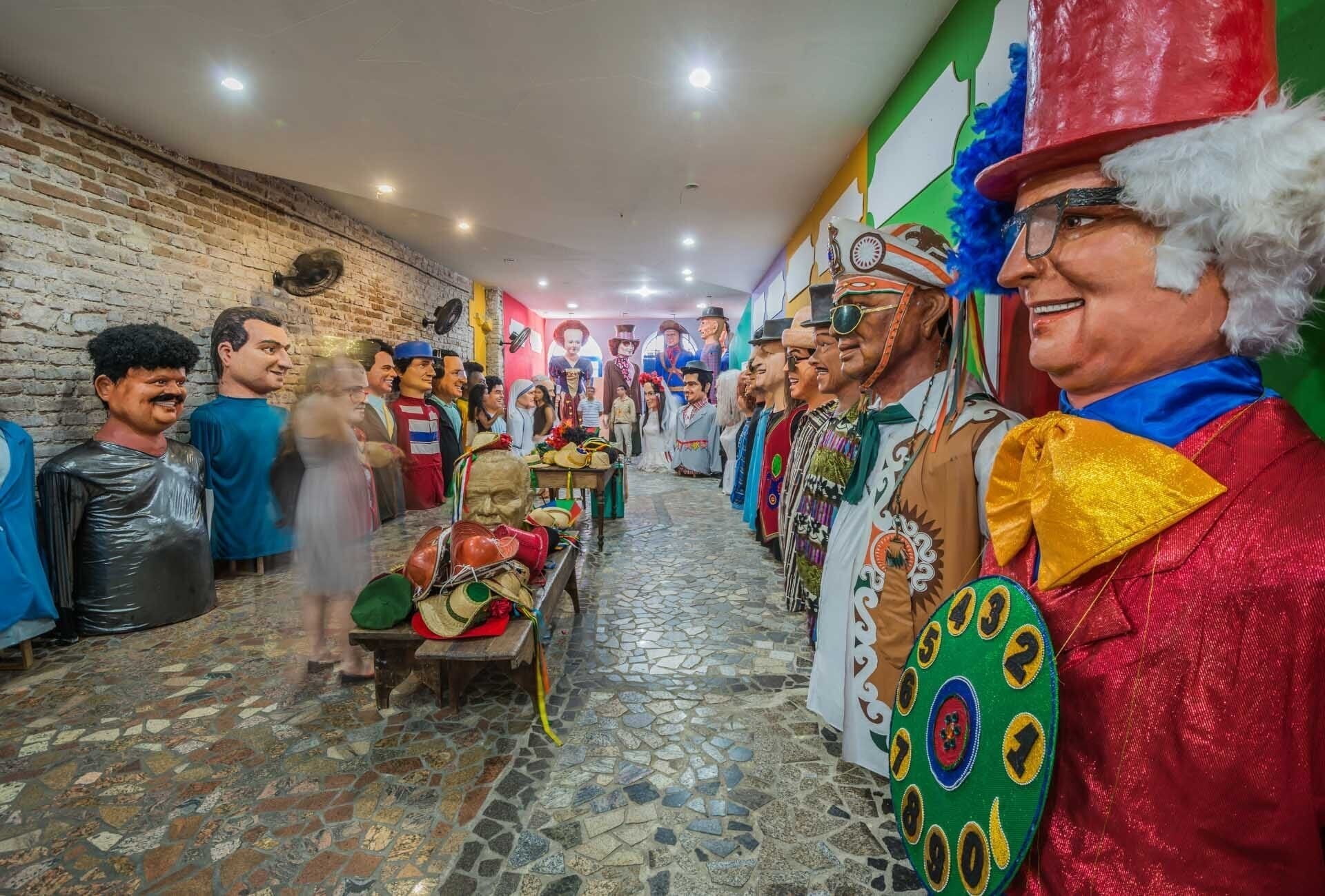 Olinda Giant Dolls